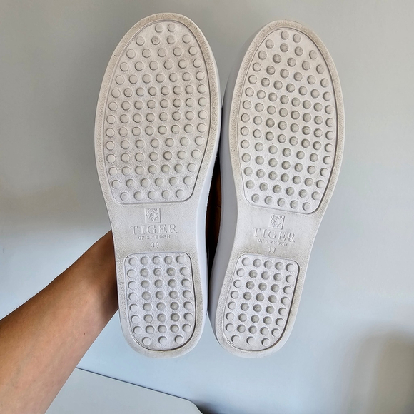 Tiger of Sweden Gold Loafers Minimalist Design Size 8.5 - Picture 10 of 16